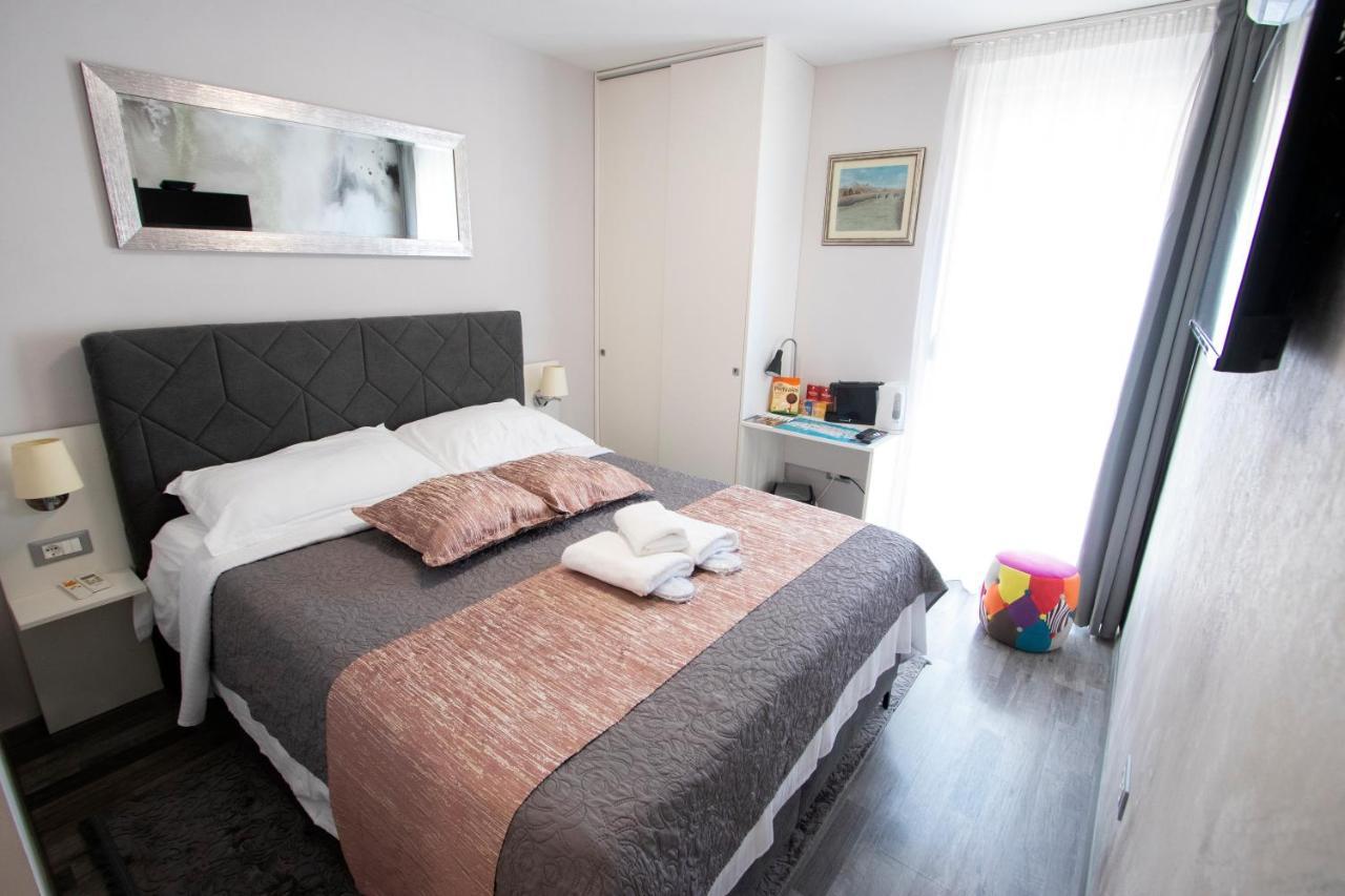 Calm Apartment & Room Zadar Bagian luar foto