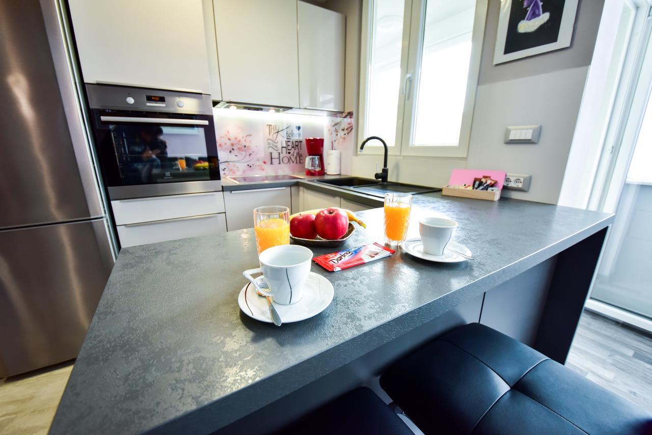Calm Apartment & Room Zadar Bagian luar foto