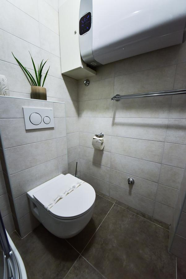 Calm Apartment & Room Zadar Bagian luar foto